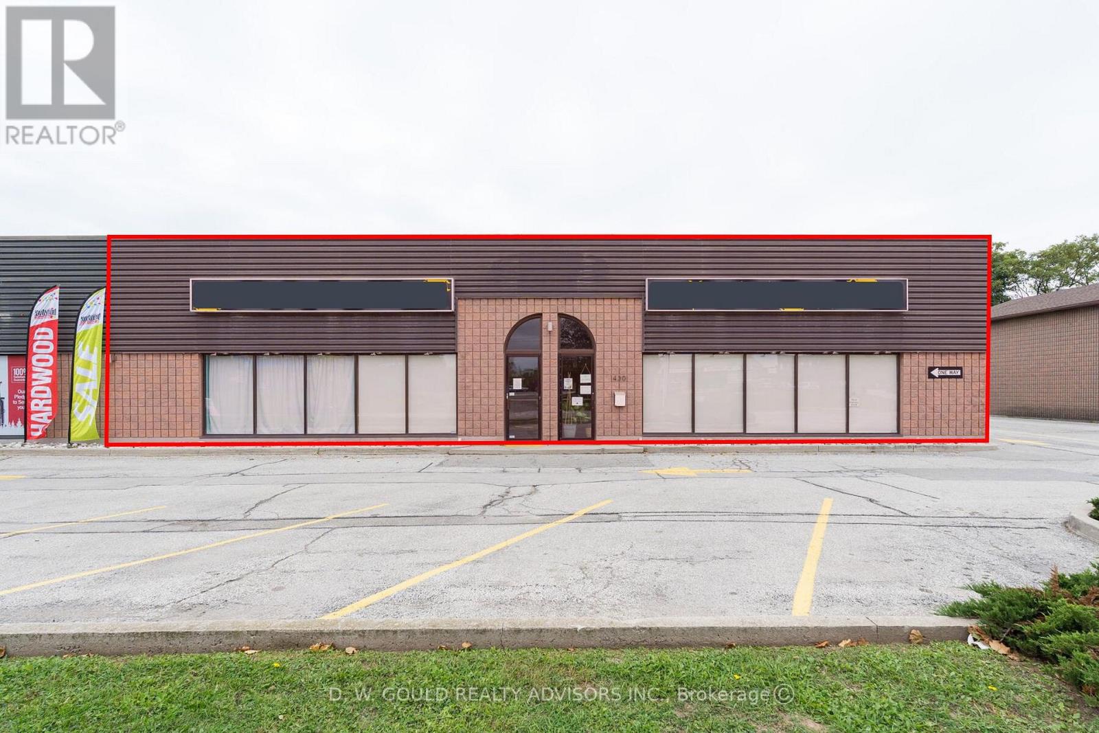 426-430 SPEERS ROAD, Oakville, Ontario