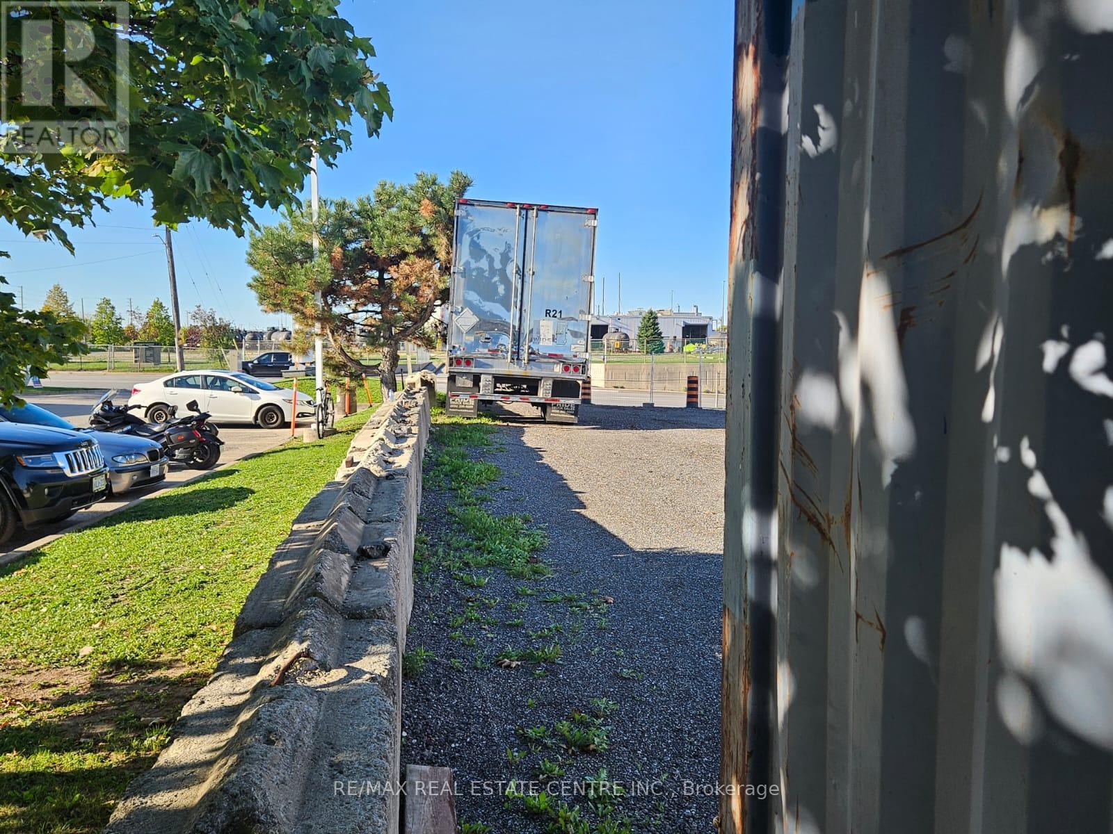 Lot 1 - 1507 Speers Road, Oakville, Ontario L6L 2X5 - Photo 16 - W12542682