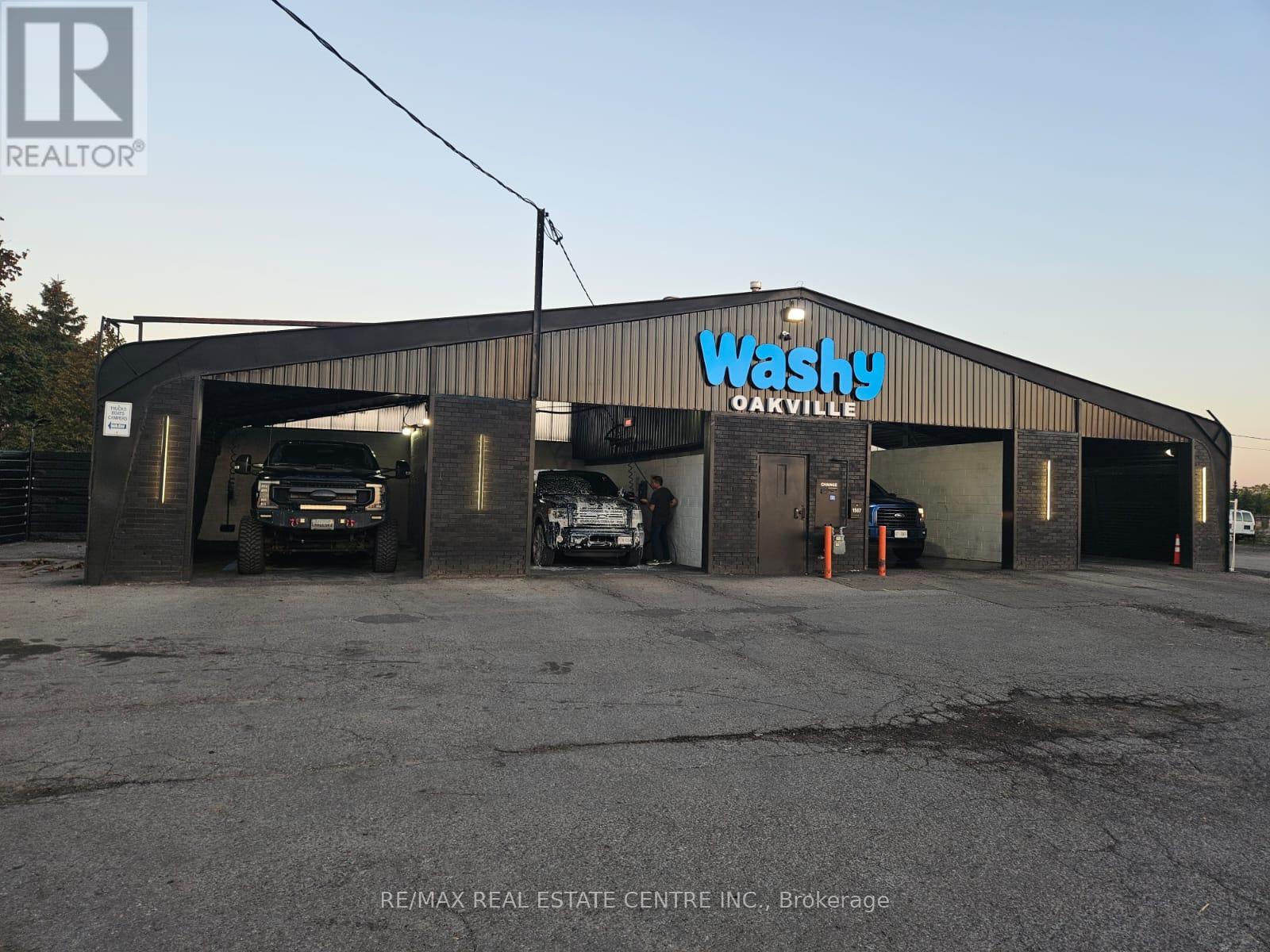 Lot 1 - 1507 Speers Road, Oakville, Ontario L6L 2X5 - Photo 3 - W12542682