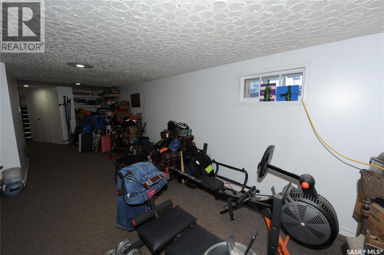 213 1st Street, Dundurn, Saskatchewan  S0K 1K0 - Photo 14 - SK024003