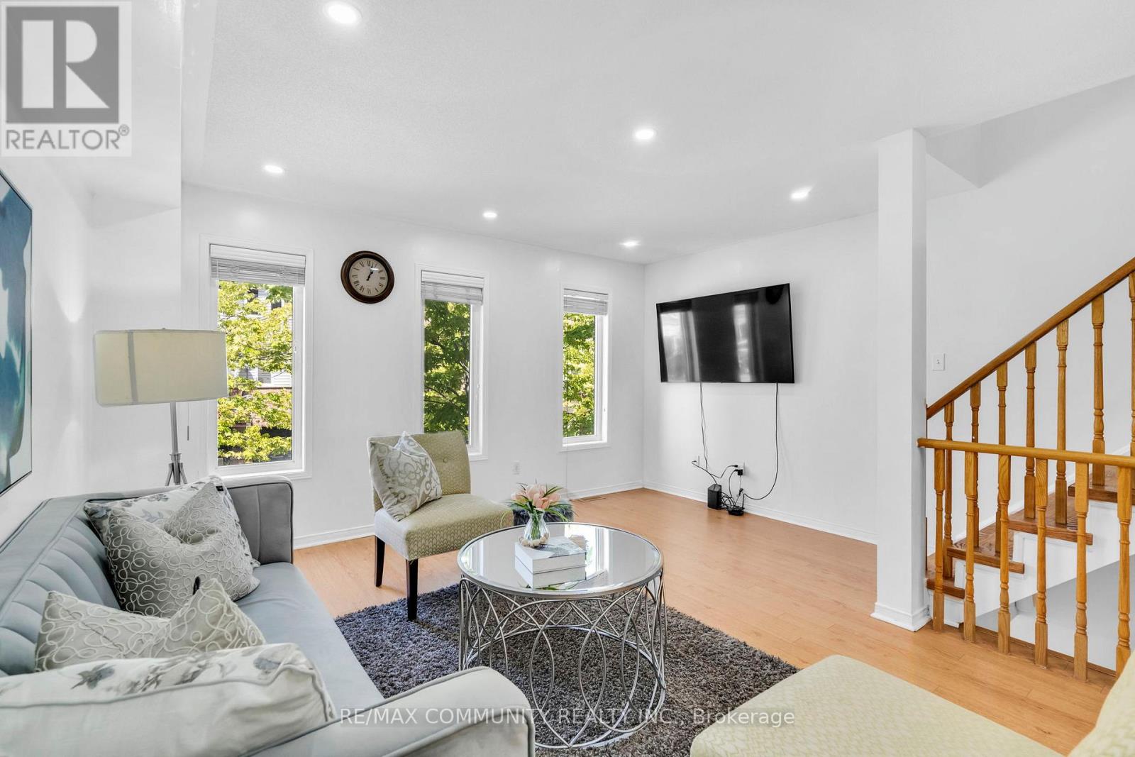 49 Mcgonigal Lane, Ajax, Ontario  L1T 4H1 - Photo 10 - E12543172