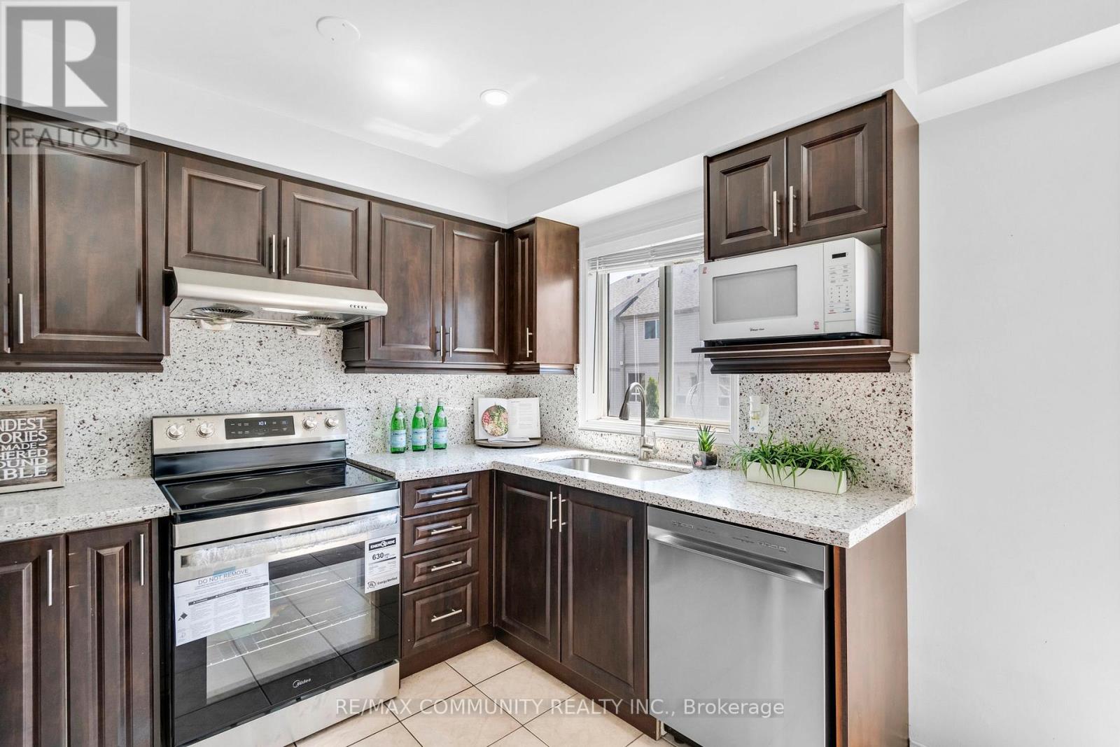 49 Mcgonigal Lane, Ajax, Ontario  L1T 4H1 - Photo 19 - E12543172