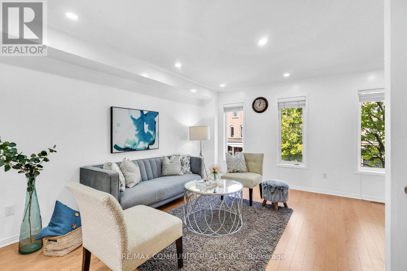 49 Mcgonigal Lane, Ajax, Ontario  L1T 4H1 - Photo 9 - E12543172