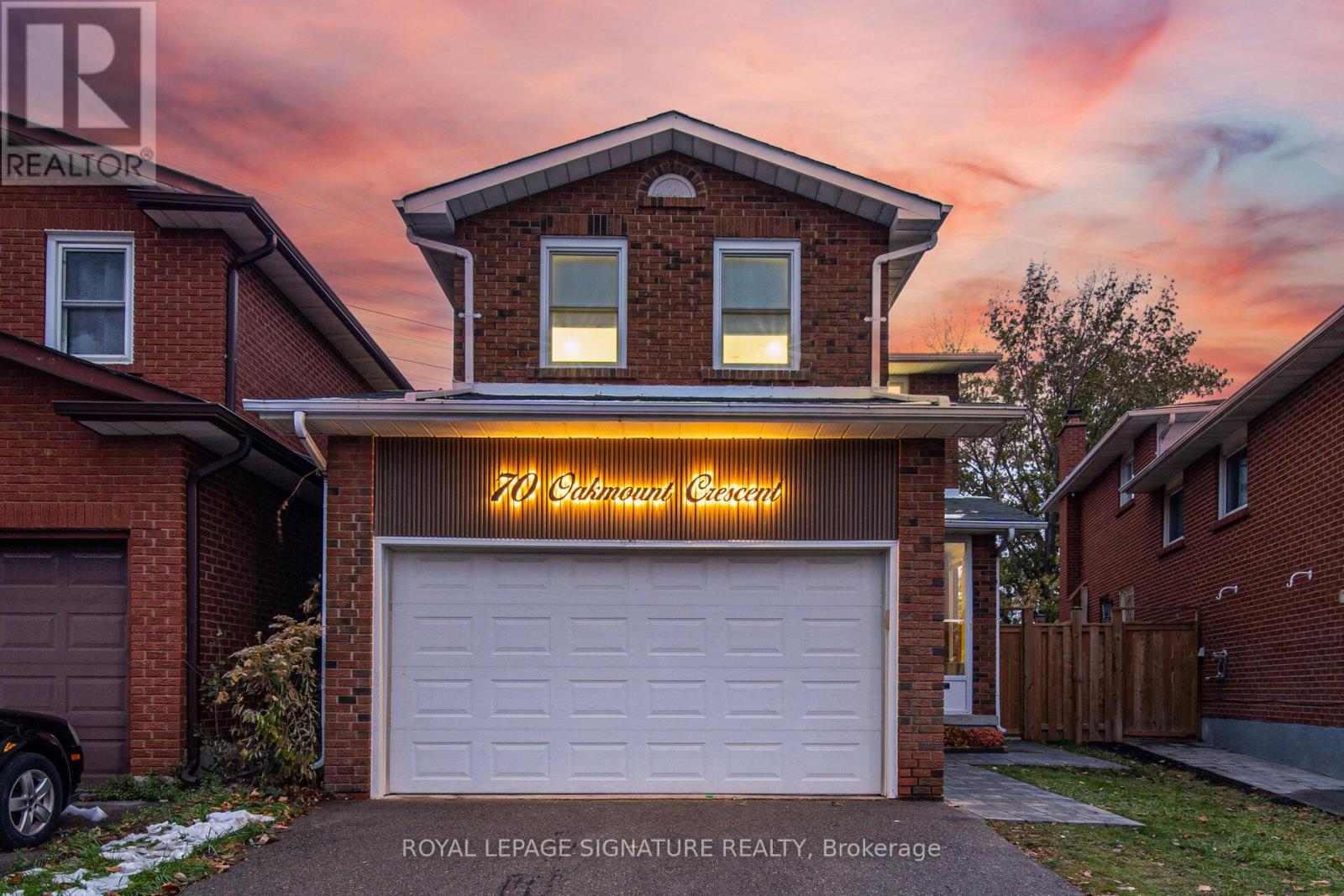 70 OAKMOUNT CRESCENT, Vaughan, Ontario