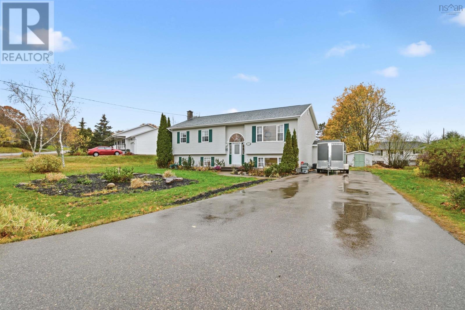 1030 Club Crescent, New Minas, Nova Scotia  B4N 4Z5 - Photo 2 - 202527433