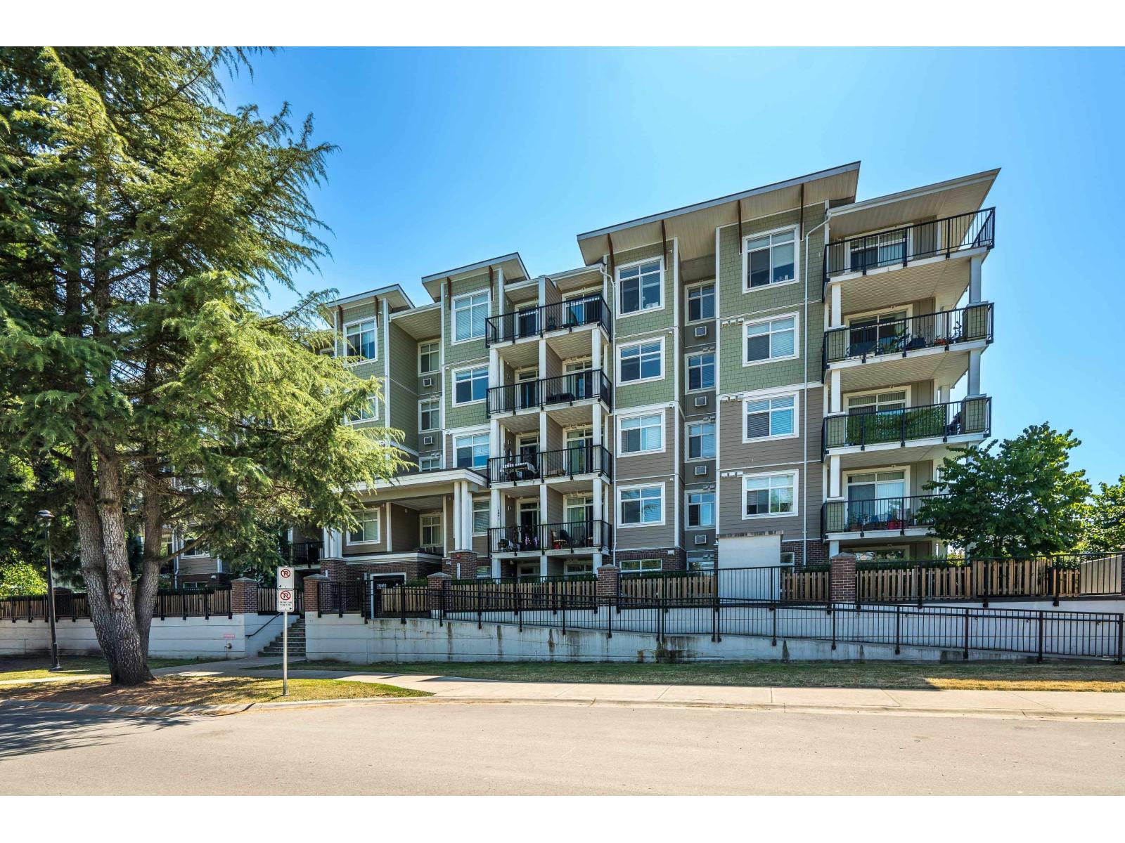 212 20686 EASTLEIGH CRESCENT, Langley, British Columbia