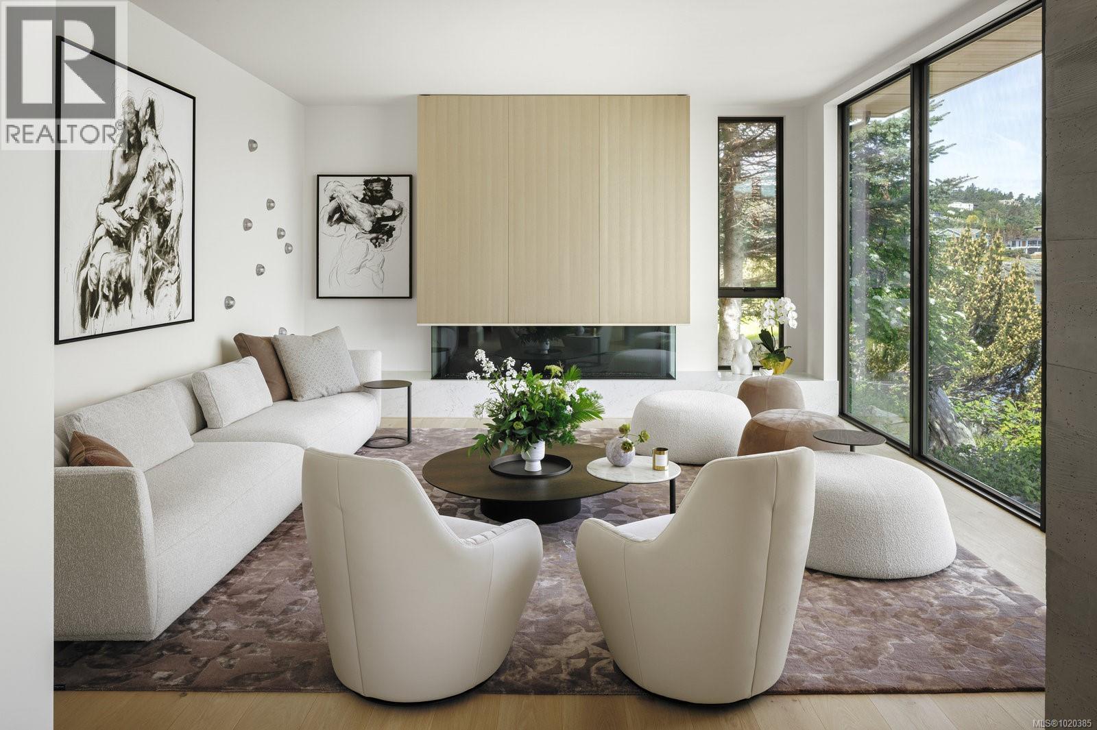 4040 White Rock St, Saanich, British Columbia  V8N 2K4 - Photo 14 - 1020385