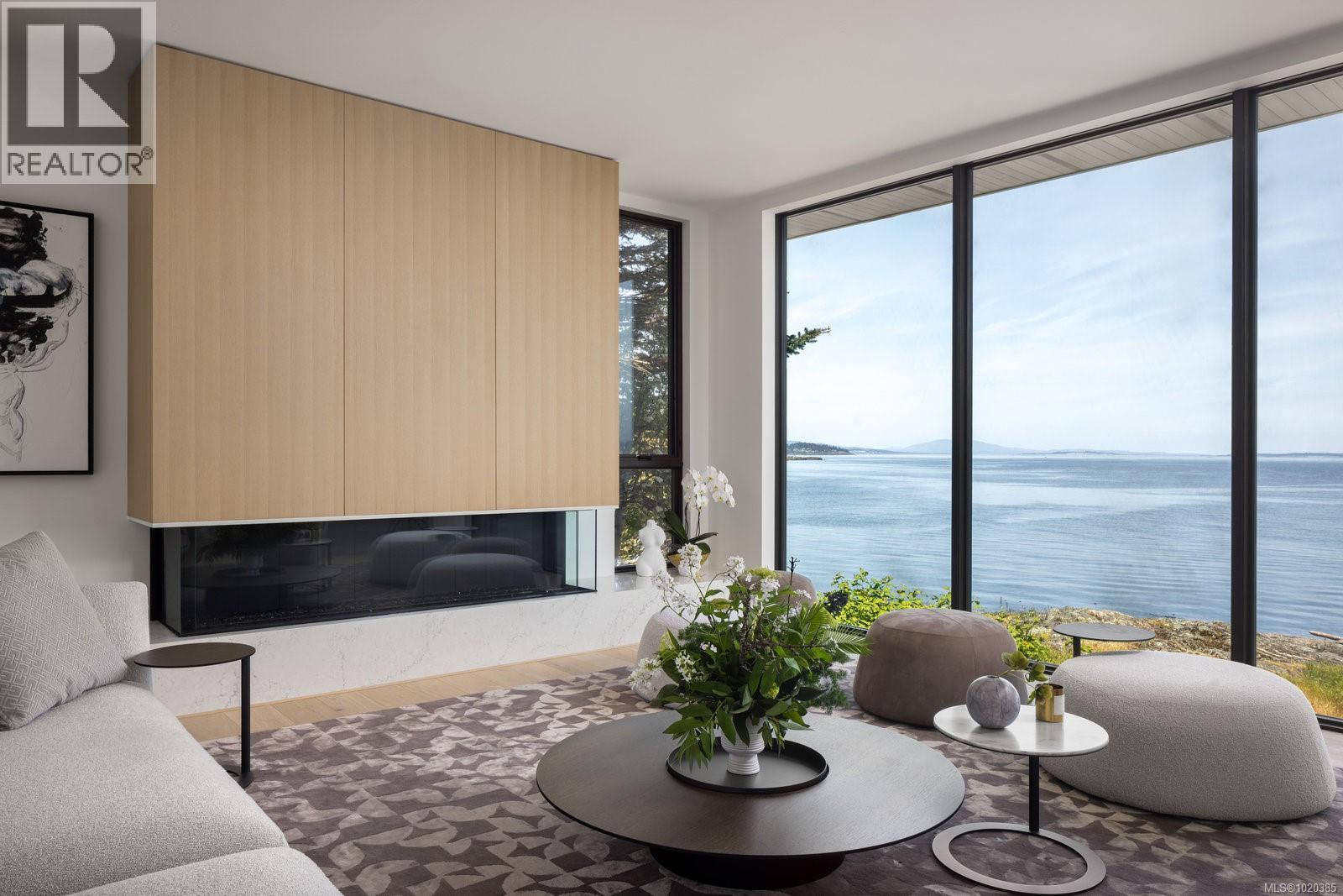 4040 White Rock St, Saanich, British Columbia  V8N 2K4 - Photo 13 - 1020385