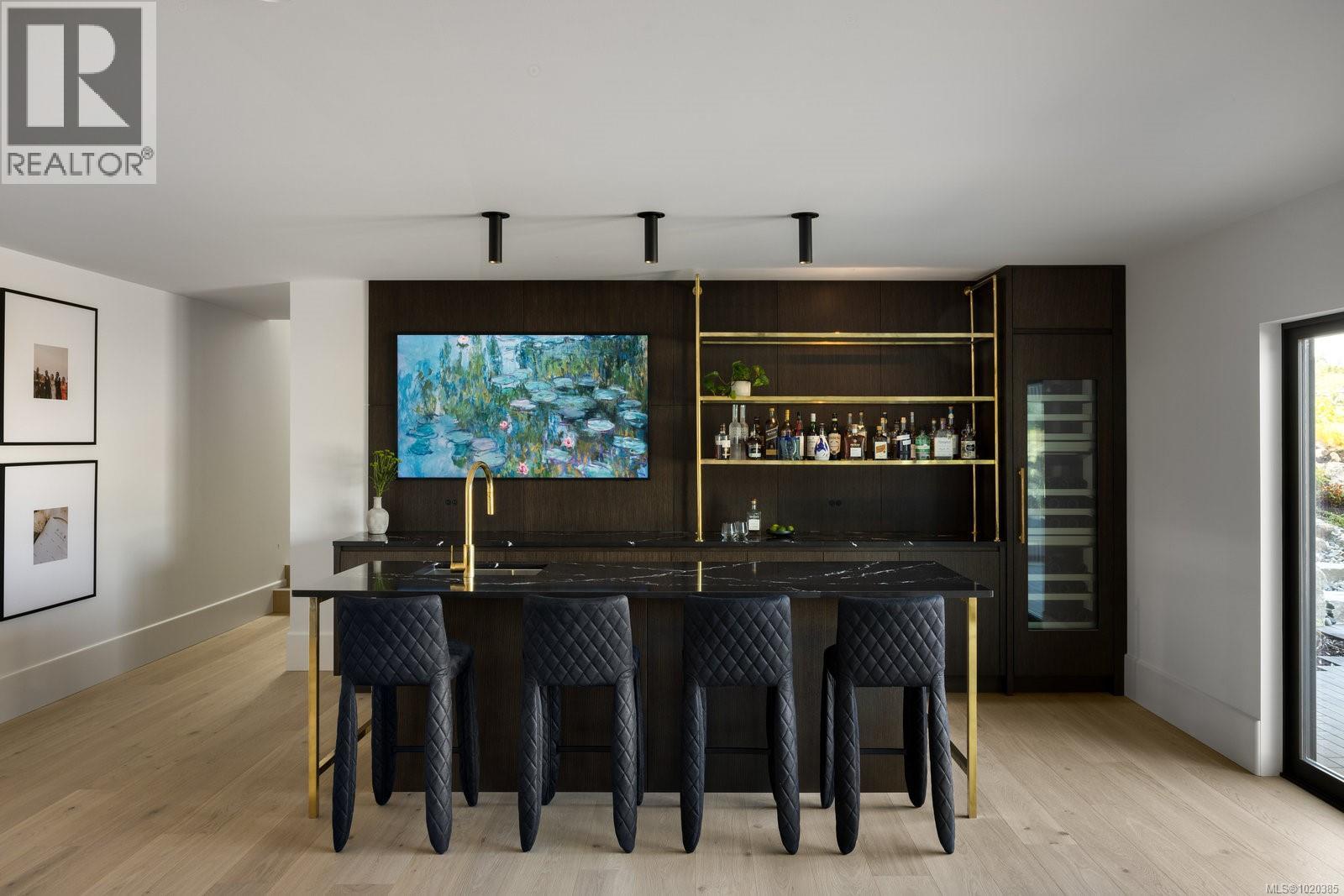 4040 White Rock St, Saanich, British Columbia  V8N 2K4 - Photo 69 - 1020385