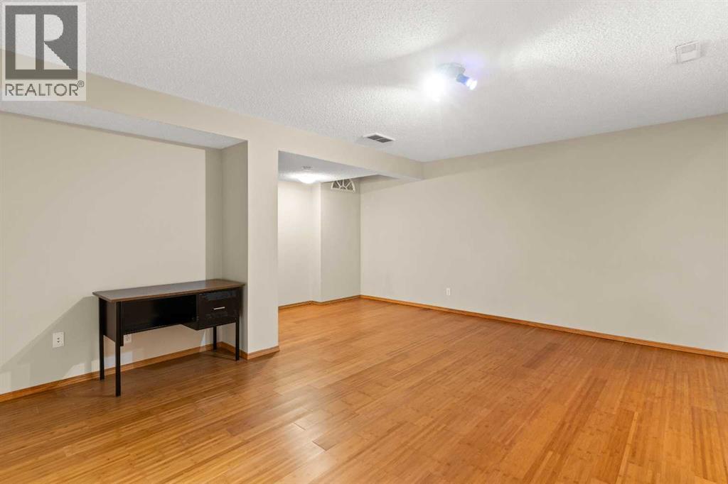 202 Coral Cove Ne, Calgary, Alberta  T3J 3Y9 - Photo 22 - A2269851