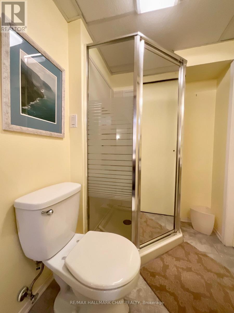 20 Earlsdale Crescent, Brampton, Ontario  L6T 3A8 - Photo 18 - W12543184