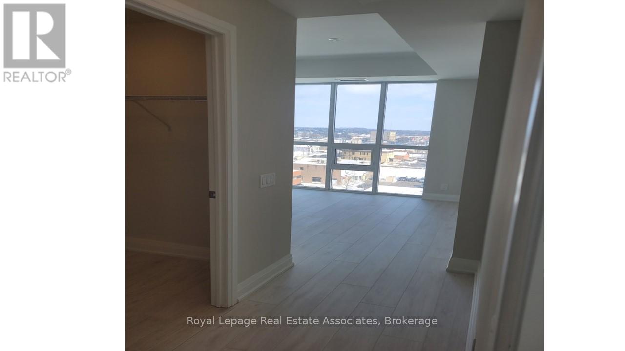 804 - 15 Lynch Street, Brampton, Ontario  L6W 2Z8 - Photo 7 - W12543190