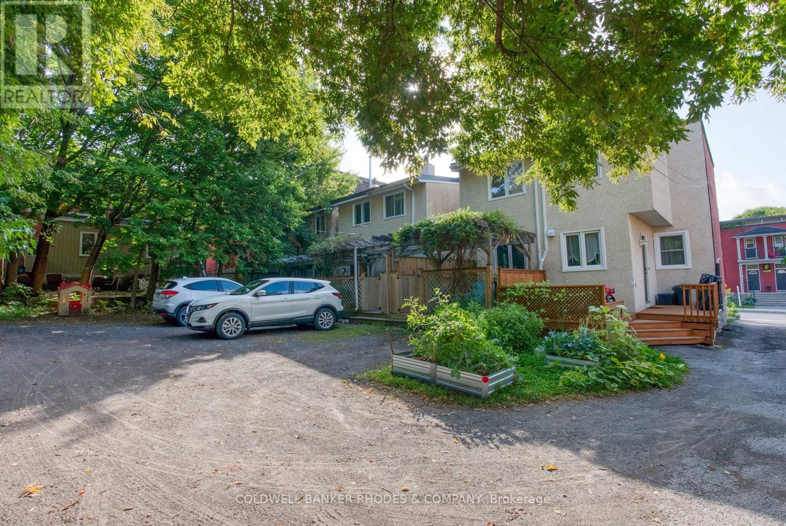 129 Elm Street, Ottawa, Ontario  K1R 6N4 - Photo 29 - X12543366