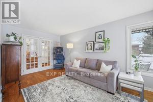 125 Gibson Crescent, Lucan Biddulph, Ontario  N0M 2J0 - Photo 11 - X12543258