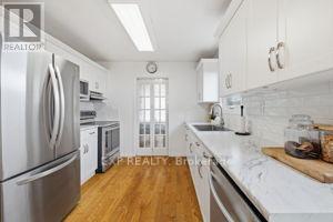 125 Gibson Crescent, Lucan Biddulph, Ontario  N0M 2J0 - Photo 17 - X12543258