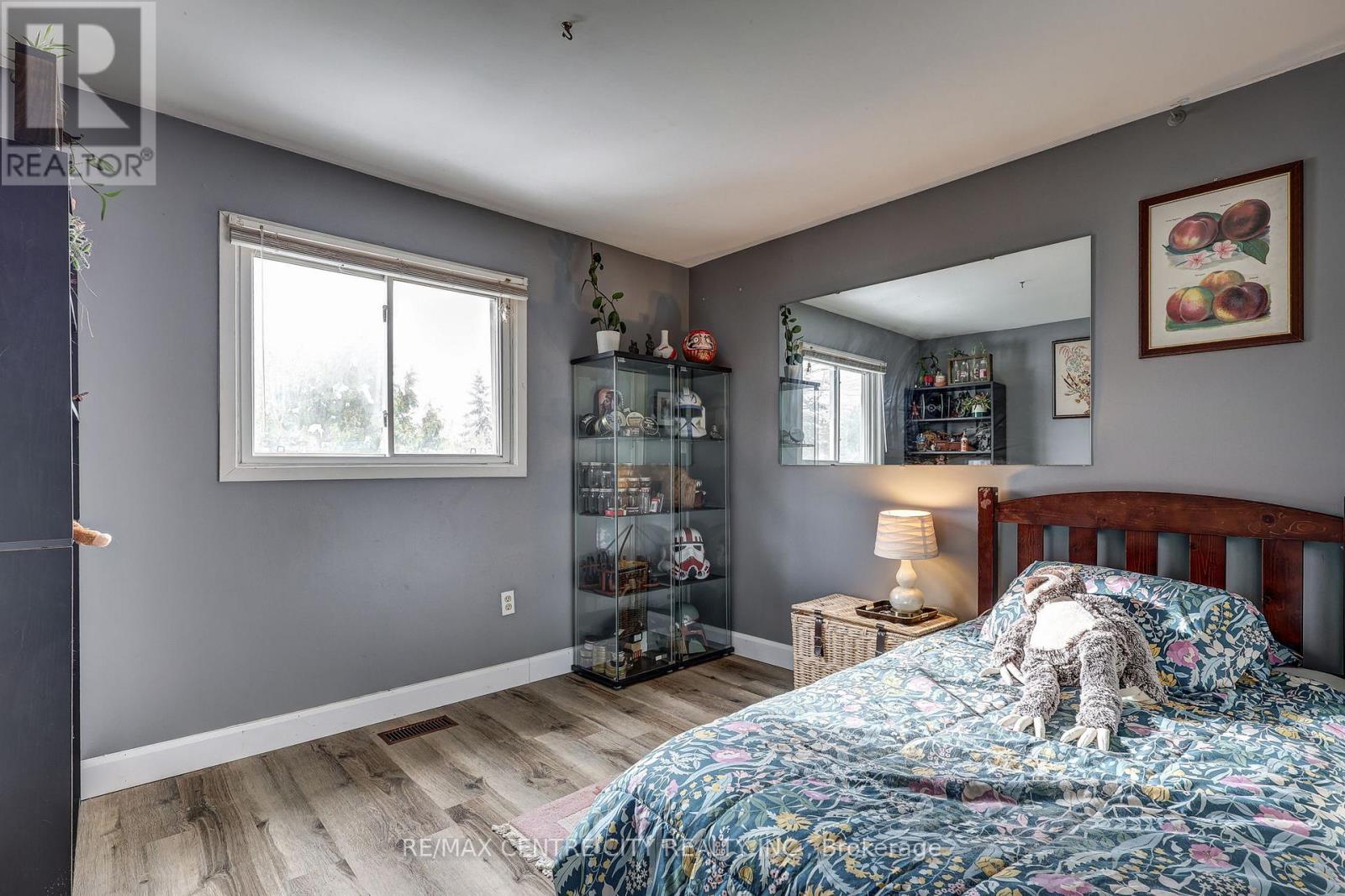 72 Adswood Road, London South, Ontario  N6E 2W1 - Photo 23 - X12543300