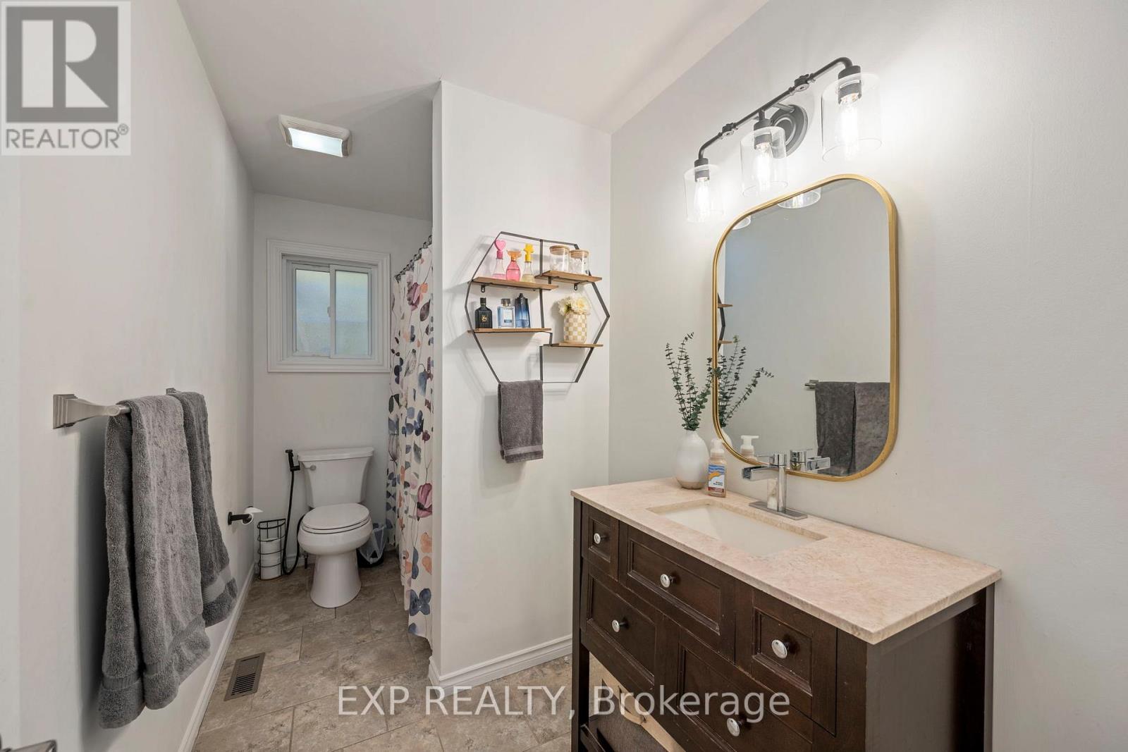 272 Mary Street, Dutton/dunwich, Ontario  N0L 1J0 - Photo 22 - X12543310