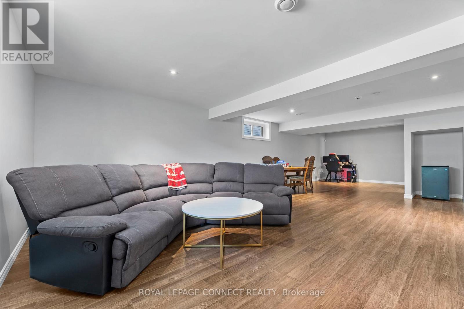 25 Springdale Drive, Kawartha Lakes, Ontario  K9V 4R1 - Photo 36 - X12543212