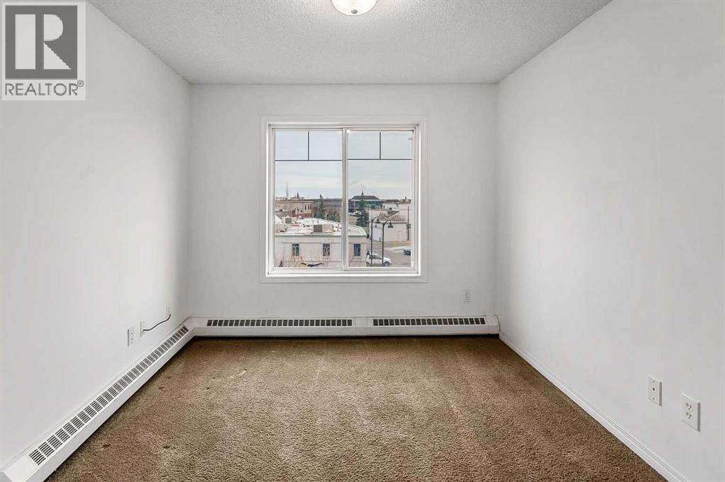 16, 21 Mckenzie Towne Gate Se, Calgary, Alberta  T2Z 0C5 - Photo 23 - A2270528