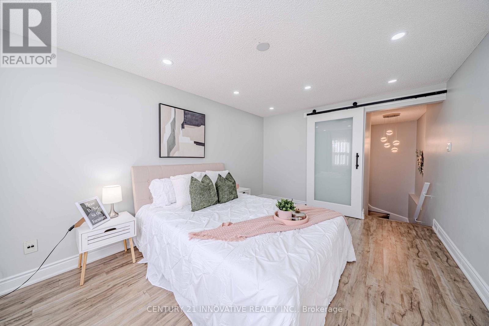 122 Cutters Crescent, Brampton, Ontario  L6Y 4J8 - Photo 16 - W12529690