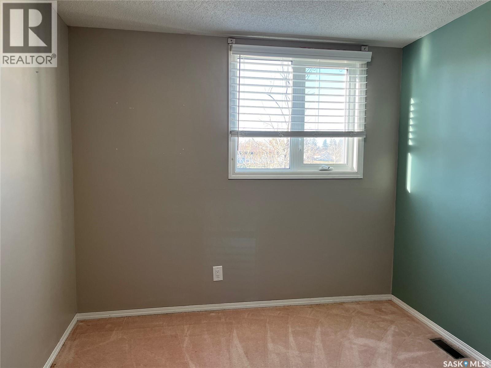 185 5th Avenue S, Yorkton, Saskatchewan  S3N 3G9 - Photo 20 - SK023855