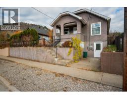 1347 Third Avenue, trail, British Columbia