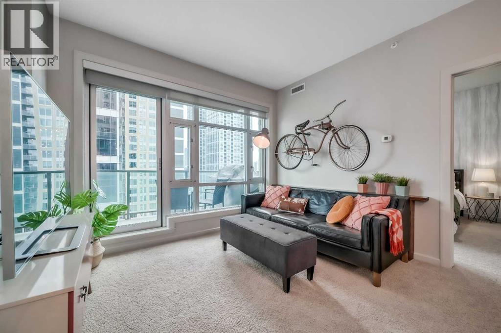 1204, 1410 1 Street Se, Calgary, Alberta  T2G 5T7 - Photo 1 - A2249235