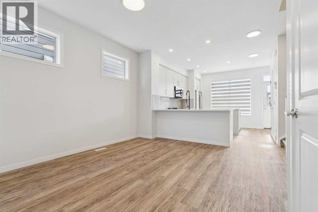 201 Magnolia Terrace Se, Calgary, Alberta  T3M 3H9 - Photo 7 - A2263369