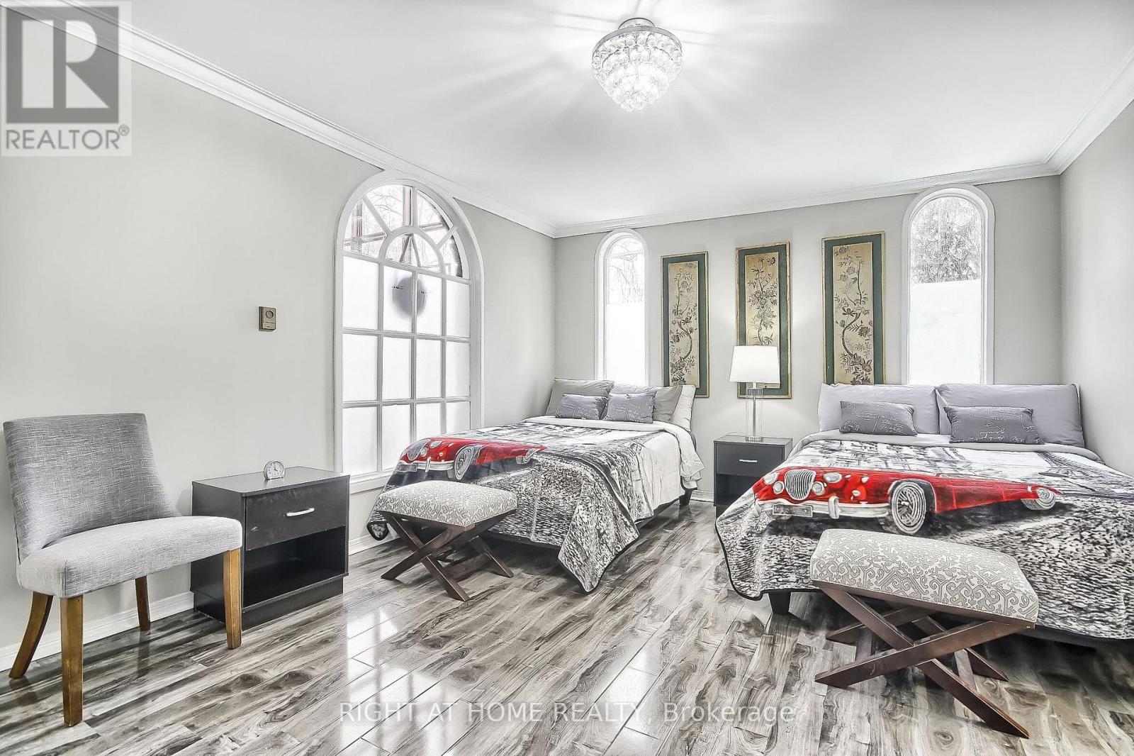 122 Elvaston Drive, Toronto, Ontario  M4A 1N6 - Photo 19 - C12519604