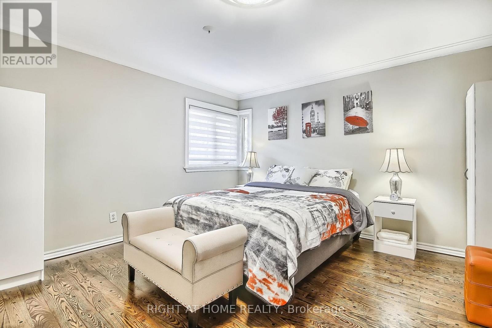 122 Elvaston Drive, Toronto, Ontario  M4A 1N6 - Photo 22 - C12519604