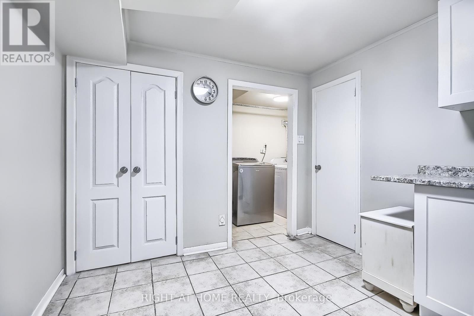 122 Elvaston Drive, Toronto, Ontario  M4A 1N6 - Photo 48 - C12519604