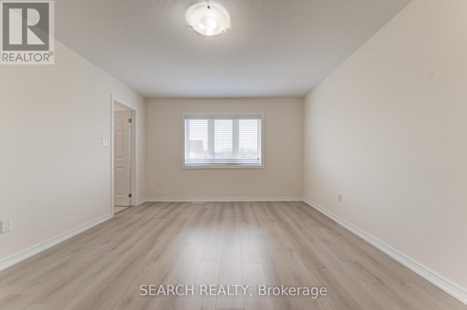 1 - 740 Linden Drive, Cambridge, Ontario  N3H 5L5 - Photo 18 - X12457667