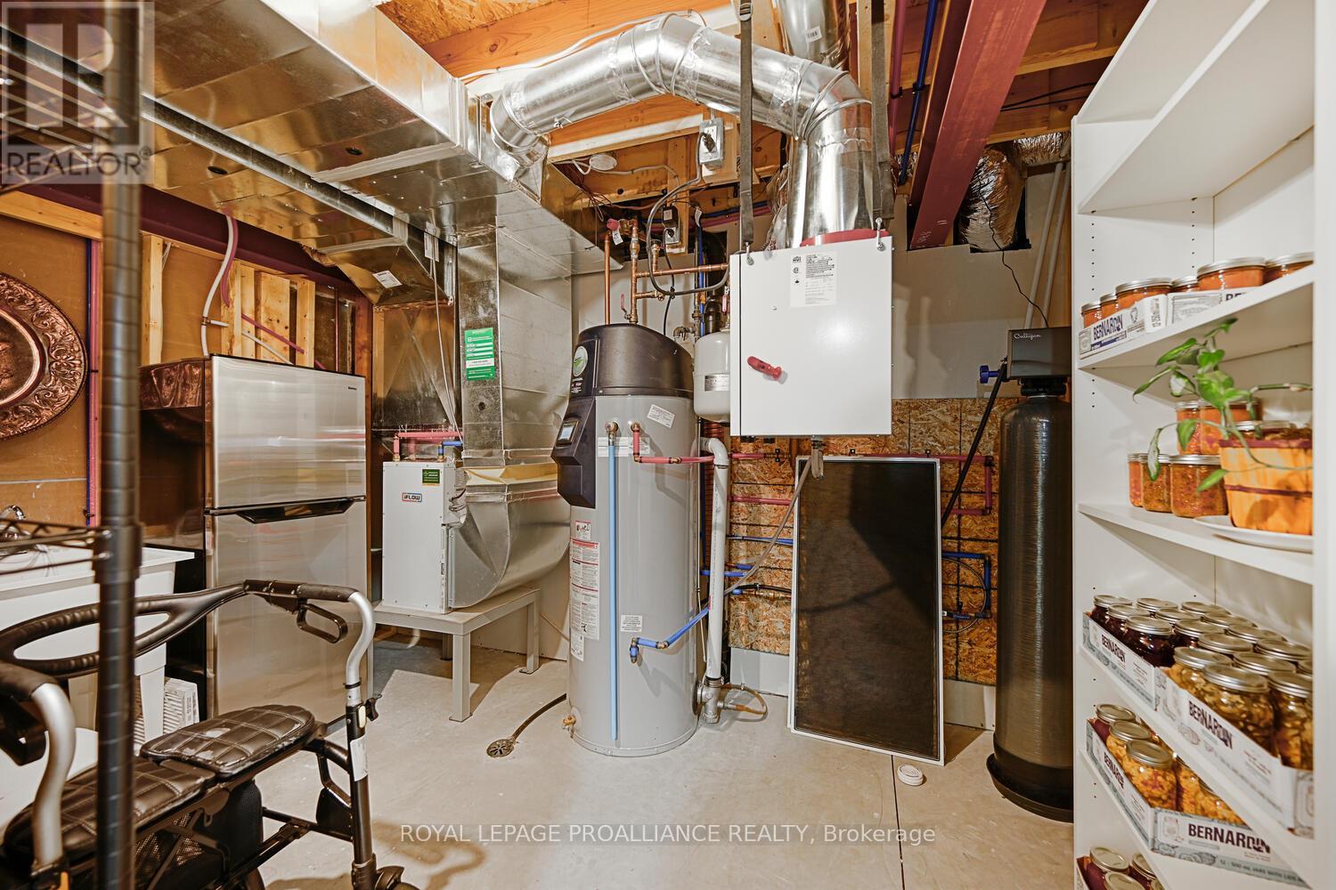 11 Ben Tekamp Terrace, Brockville, Ontario  K6V 0E8 - Photo 40 - X12542932