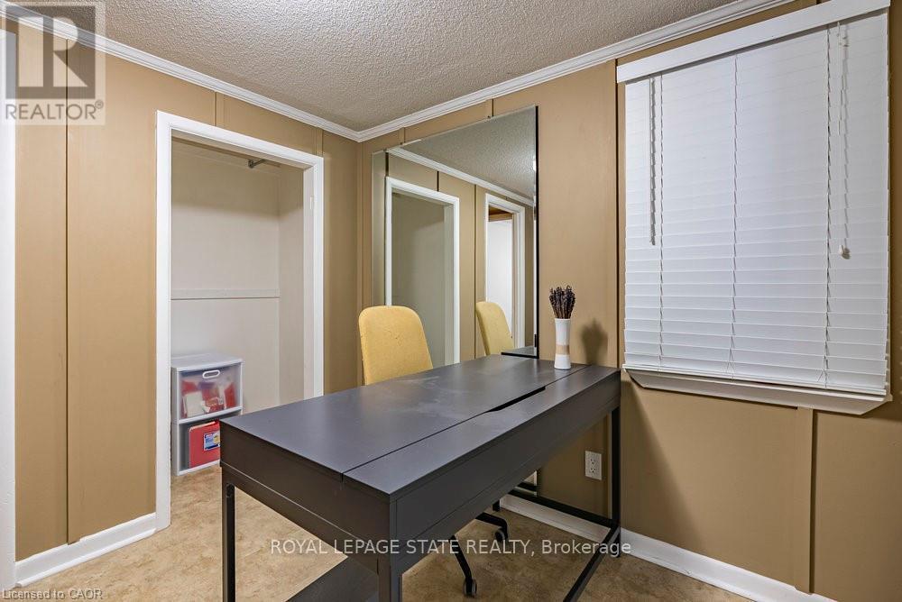 6 Begue Street, Hamilton, Ontario  L9H 2N2 - Photo 30 - X12541986