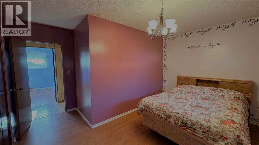 1030 15 Avenue, Wainwright, Alberta  T9W 1J8 - Photo 12 - A2270675