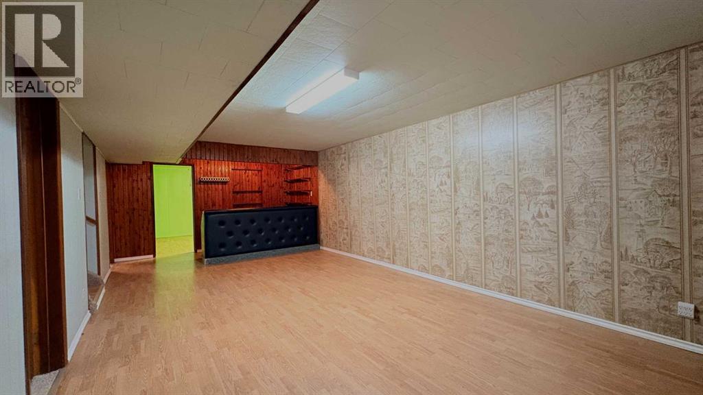 1030 15 Avenue, Wainwright, Alberta  T9W 1J8 - Photo 17 - A2270675