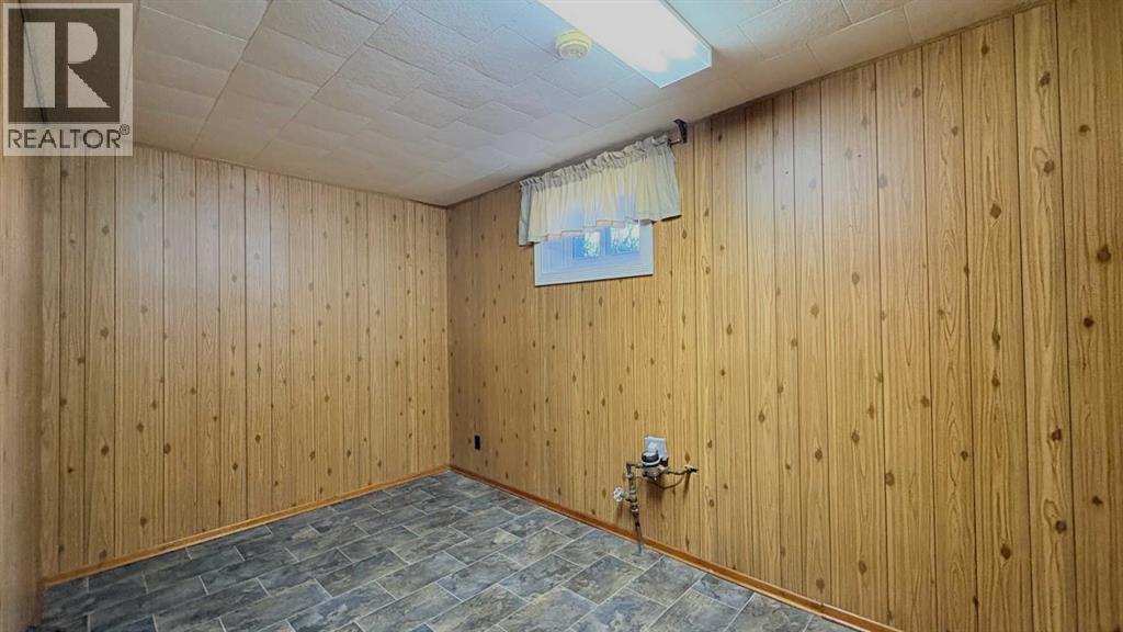 1030 15 Avenue, Wainwright, Alberta  T9W 1J8 - Photo 21 - A2270675