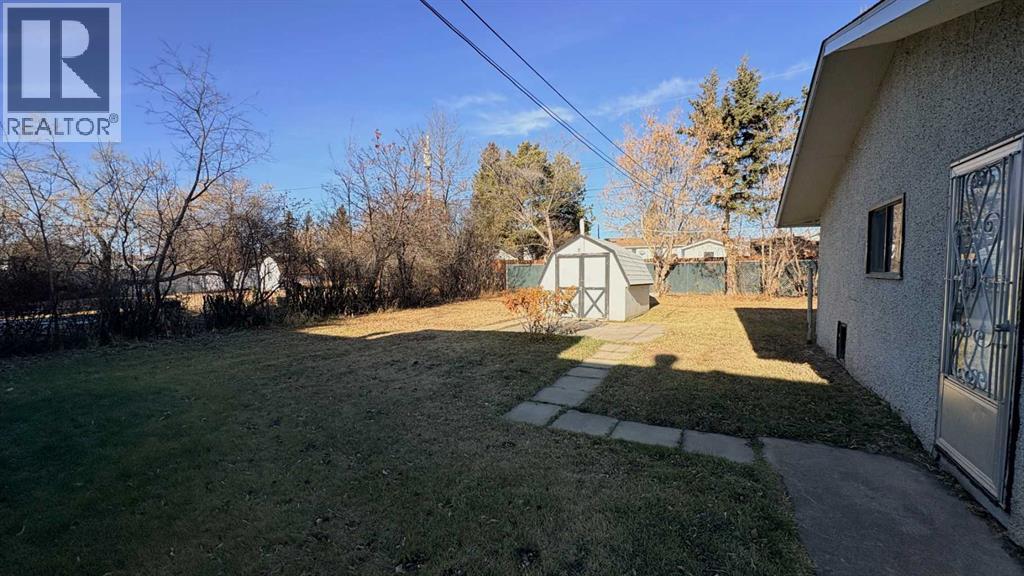 1030 15 Avenue, Wainwright, Alberta  T9W 1J8 - Photo 31 - A2270675