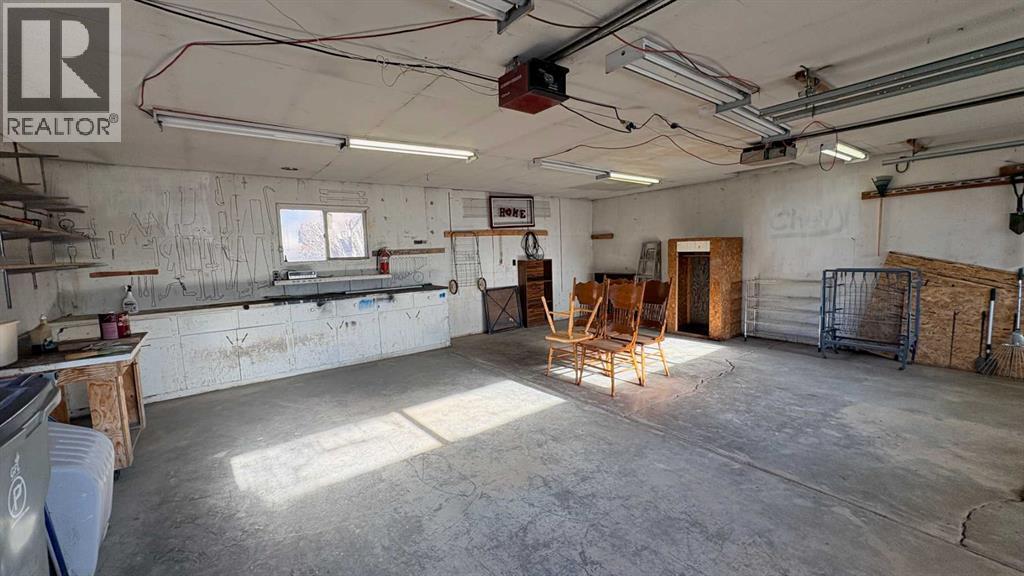 1030 15 Avenue, Wainwright, Alberta  T9W 1J8 - Photo 33 - A2270675