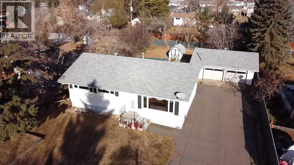 1030 15 Avenue, Wainwright, Alberta  T9W 1J8 - Photo 34 - A2270675