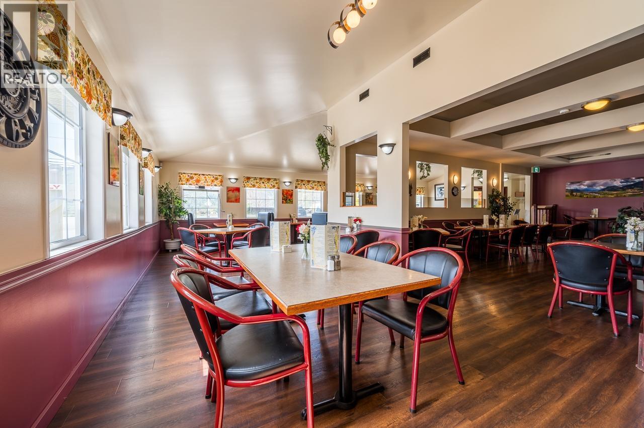 333 Shuswap Avenue, Chase, British Columbia  V0E 1M0 - Photo 6 - 10350619