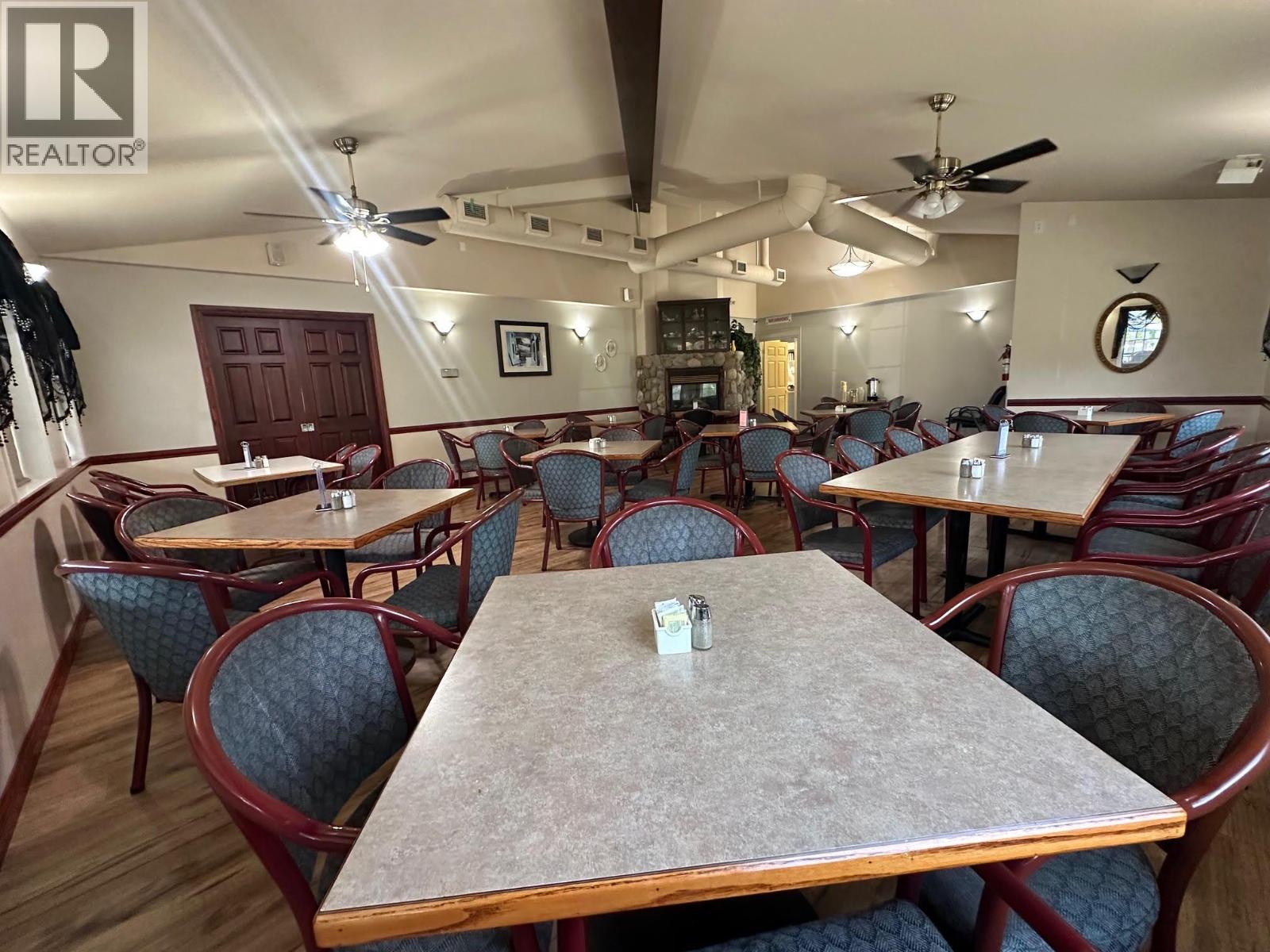 333 Shuswap Avenue, Chase, British Columbia  V0E 1M0 - Photo 8 - 10350619