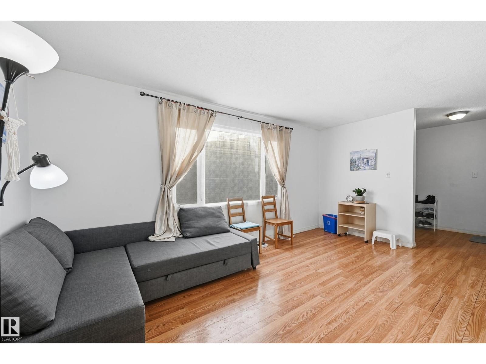 #4 14310 80 St Nw, Edmonton, Alberta  T5C 1L6 - Photo 4 - E4465658