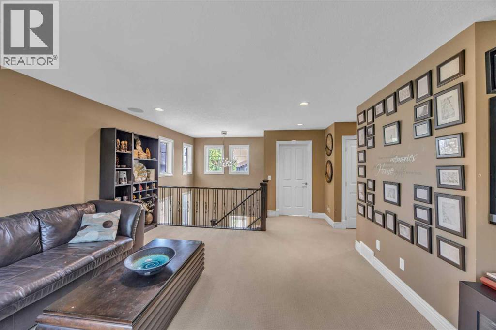 172 Panatella Crescent Nw, Calgary, Alberta  T3K 0M5 - Photo 29 - A2229897