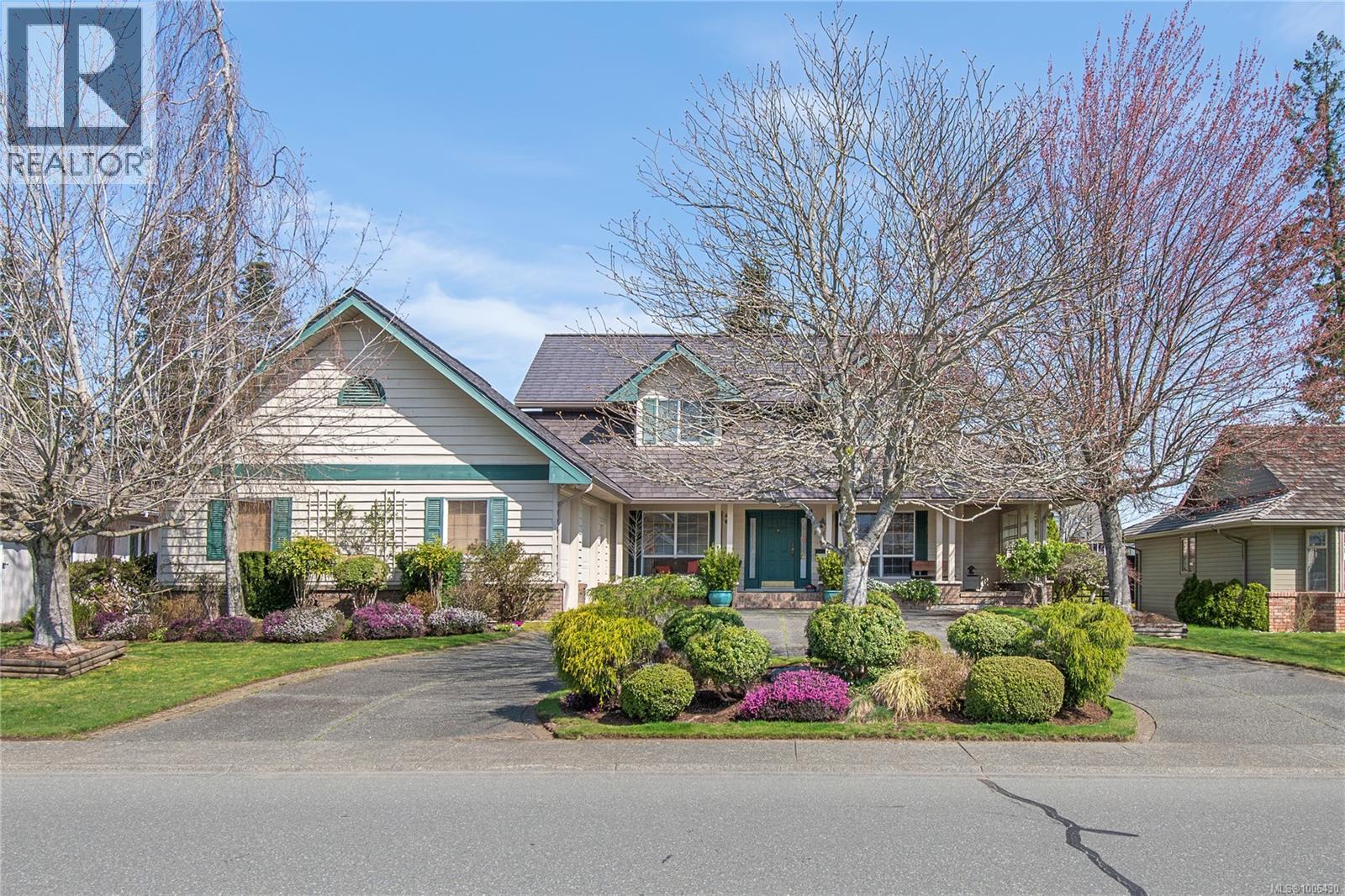 2996 Royal Vista Way, Courtenay, British Columbia  V9N 9X3 - Photo 3 - 1006430