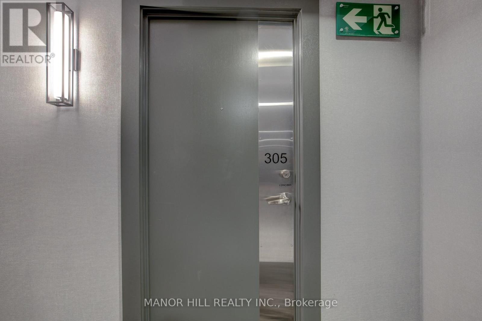 305 - 25 Capreol Court, Toronto, Ontario  M5V 3Z7 - Photo 5 - C12543346