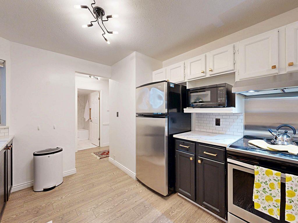 106 1467 Martin Street, White Rock, British Columbia  V4B 3W8 - Photo 8 - R3067362