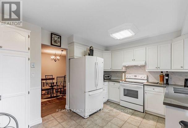 410 Sunset Boulevard, Clarington, Ontario  L1B 1C8 - Photo 8 - E12543282