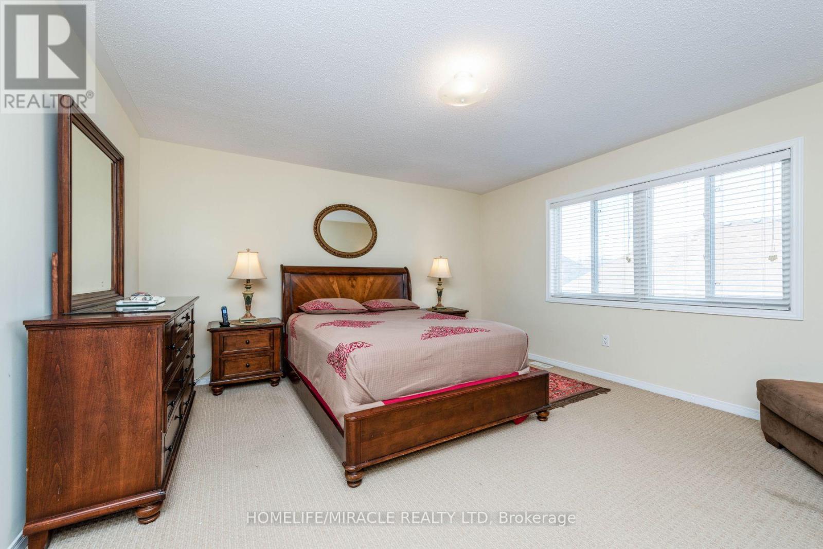 8 Solway Crescent, Ajax, Ontario  L1Z 0A7 - Photo 33 - E12543322