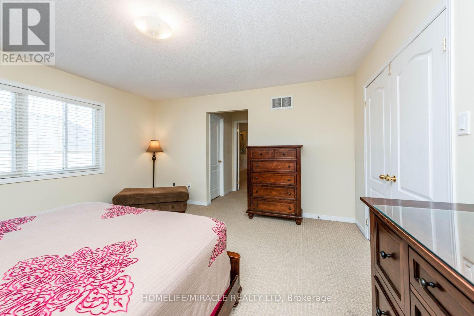 8 Solway Crescent, Ajax, Ontario  L1Z 0A7 - Photo 35 - E12543322